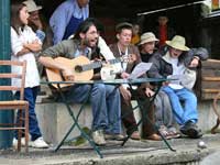 Musique � Archail (04) le 15 Ao�t 2006