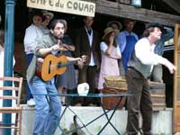 Musique � Archail (04) le 15 Ao�t 2006